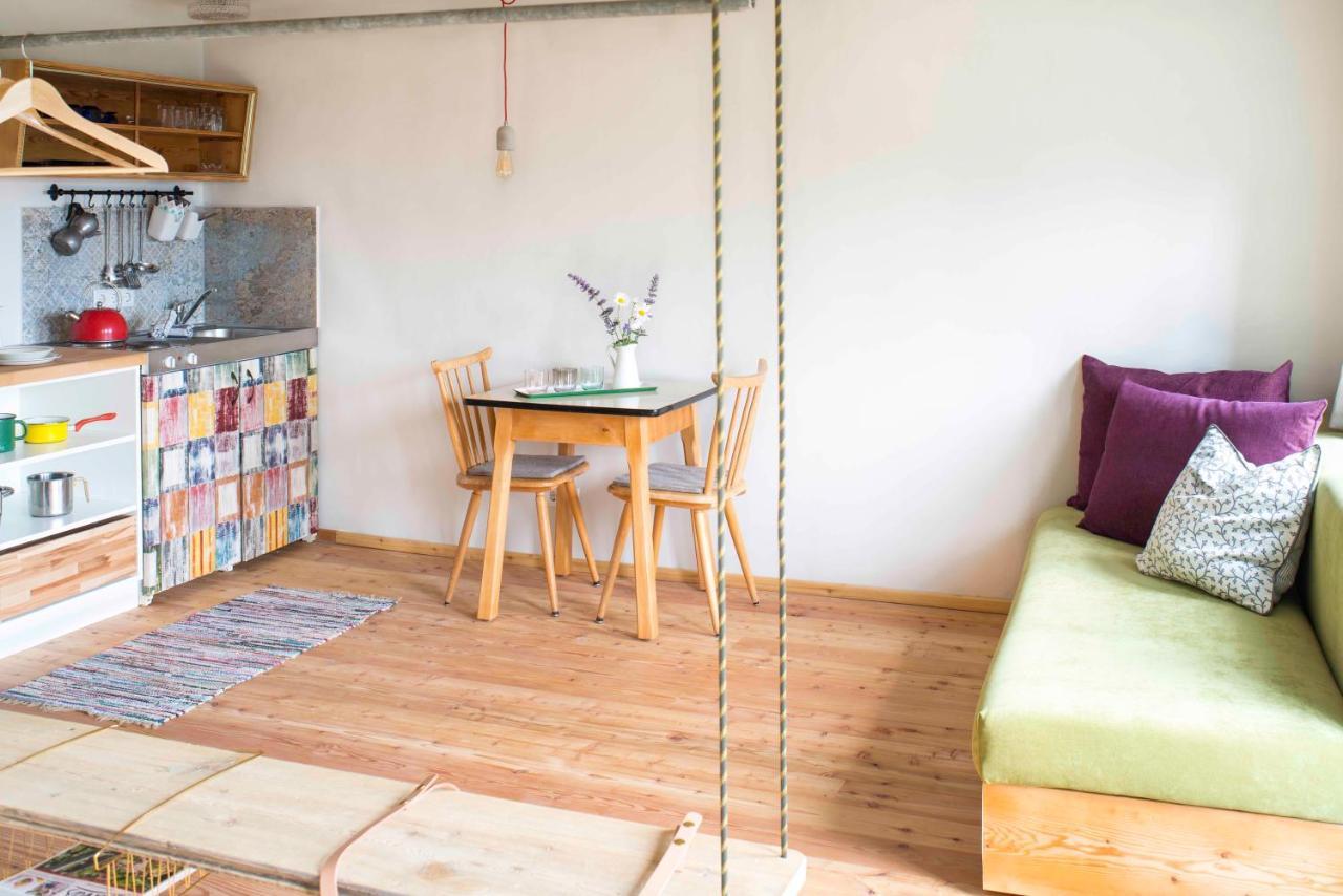 Hepi Lodge Liesing Esterno foto