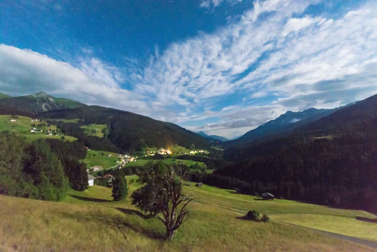 Hepi Lodge Liesing Esterno foto